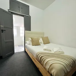 quarto-3-arroios.hotels-lisbon-portugal.com/