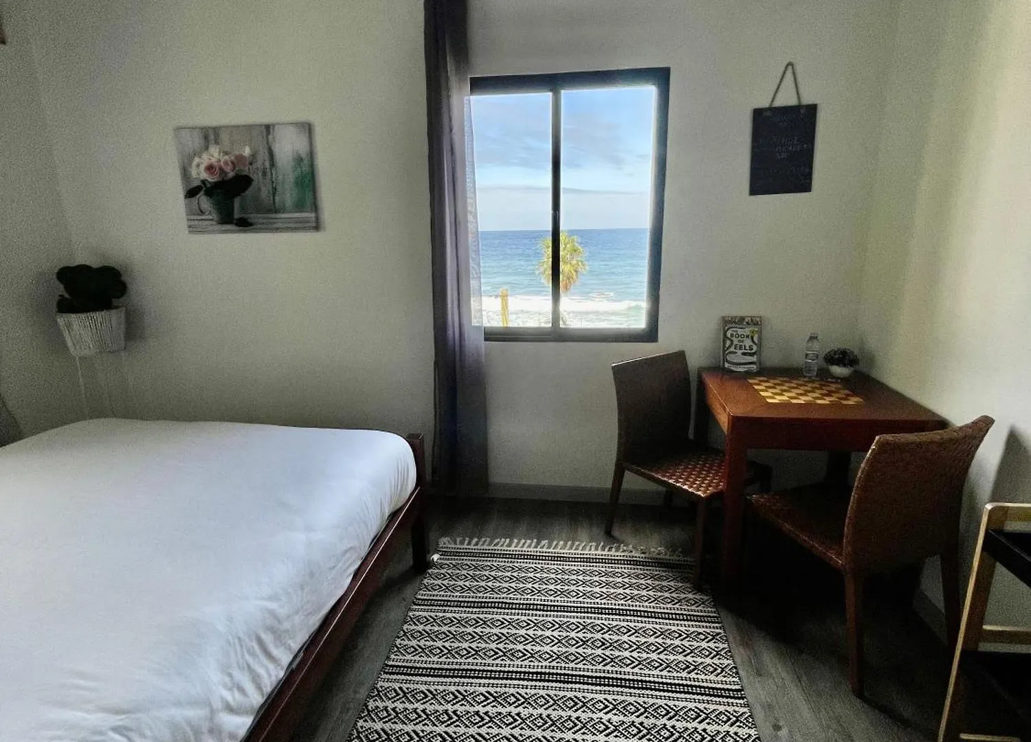 Baia Seixal Oceanfront Hotel